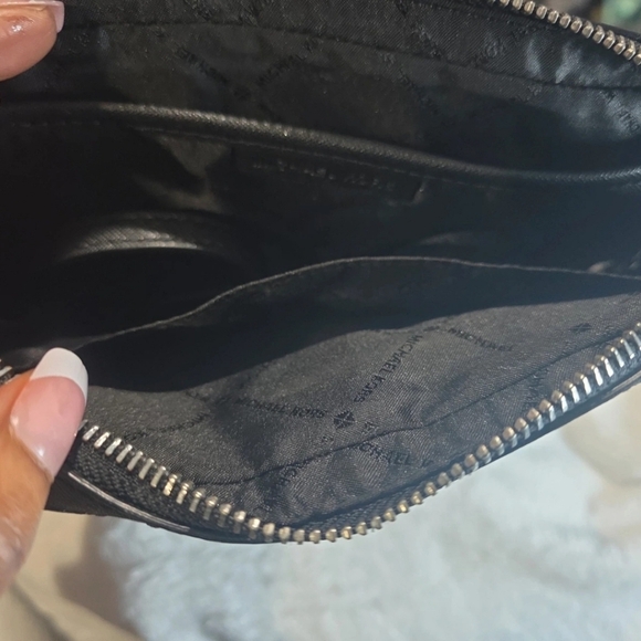 Michael Kors Men's Black Logo Toiletry Bag - Picture 2 of 5